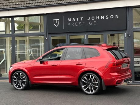 Volvo XC60 2.0h T8 Recharge 18.8kWh Ultimate Dark Auto AWD Euro 6 (s/s) 5dr 20