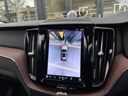 Volvo XC60 2.0h T8 Recharge 18.8kWh Ultimate Dark Auto AWD Euro 6 (s/s) 5dr 12