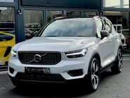 Volvo XC40 RECHARGE T4 R-DESIGN 12