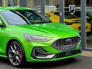 Ford Focus ST 6