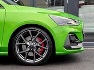 Ford Focus ST 11