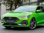 Ford Focus ST 4