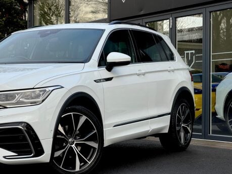Volkswagen Tiguan R-LINE TSI DSG 20