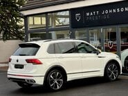 Volkswagen Tiguan R-LINE TSI DSG 11