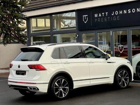 Volkswagen Tiguan R-LINE TSI DSG 11