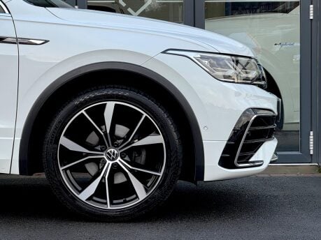 Volkswagen Tiguan R-LINE TSI DSG 18