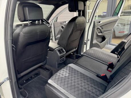 Volkswagen Tiguan R-LINE TSI DSG 19