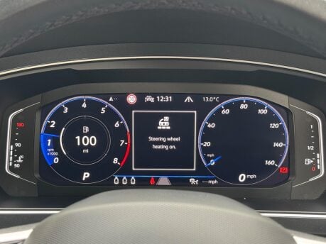 Volkswagen Tiguan R-LINE TSI DSG 27