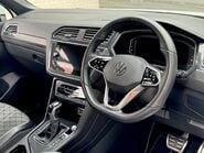 Volkswagen Tiguan R-LINE TSI DSG 2