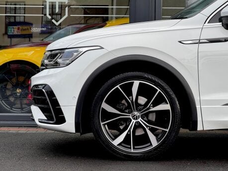 Volkswagen Tiguan R-LINE TSI DSG 40