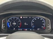 Volkswagen Tiguan R-LINE TSI DSG 25