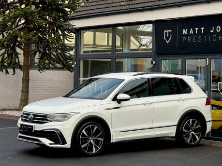 Volkswagen Tiguan R-LINE TSI DSG 26