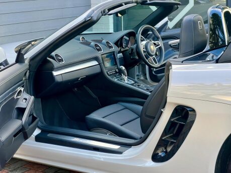 Porsche 718 BOXSTER STYLE EDITION PDK 44