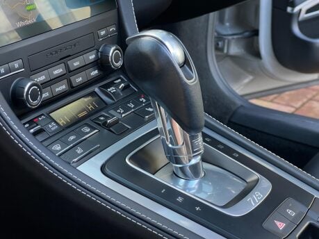 Porsche 718 BOXSTER STYLE EDITION PDK 12