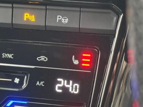 Volkswagen T-Roc R-LINE TSI DSG 22