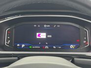 Volkswagen T-Roc R-LINE TSI DSG 35