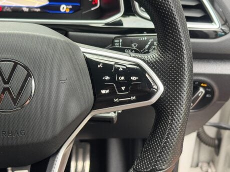 Volkswagen T-Roc R-LINE TSI DSG 8