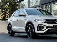 Volkswagen T-Roc R-LINE TSI DSG 9