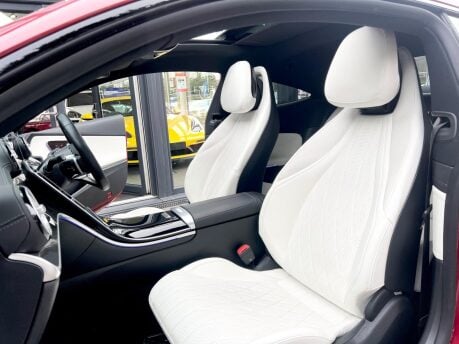 Mercedes-Benz Cle CLE 300 4MATIC PREMIER EDITION 49