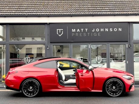 Mercedes-Benz Cle CLE 300 4MATIC PREMIER EDITION 4