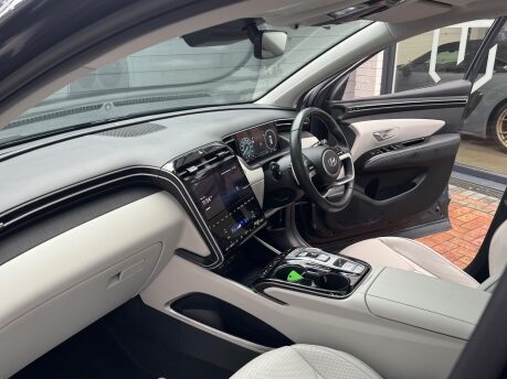 Hyundai TUCSON T-GDI ULTIMATE 31