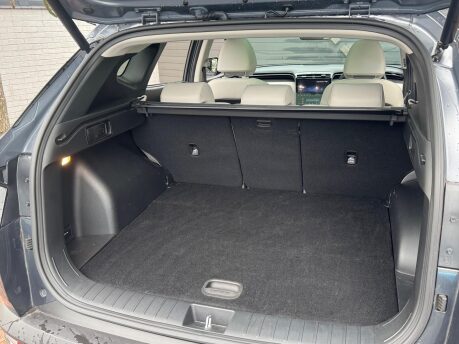 Hyundai TUCSON T-GDI ULTIMATE 43