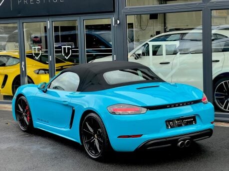 Porsche 718 BOXSTER S PDK 32