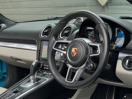 Porsche 718 BOXSTER S PDK 33