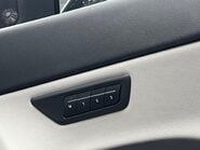 Jaguar E-Pace TURBO 2000 AWD 31