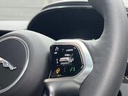 Jaguar E-Pace TURBO 2000 AWD 33