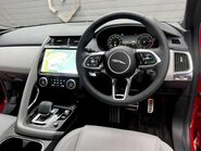 Jaguar E-Pace TURBO 2000 AWD 37