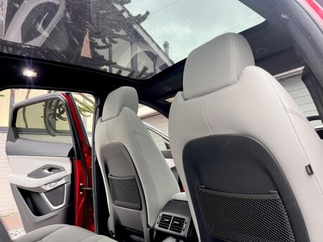 Jaguar E-Pace TURBO 2000 AWD 5