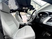 Jaguar E-Pace TURBO 2000 AWD 26