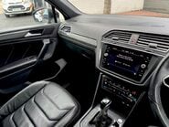 Volkswagen Tiguan R-LINE EDITION TDI DSG 42