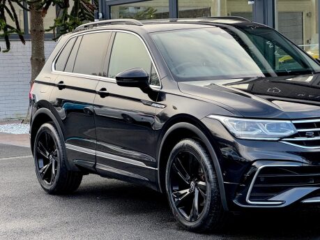 Volkswagen Tiguan R-LINE EDITION TDI DSG 9