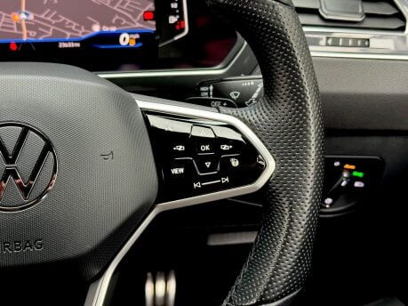 Volkswagen Tiguan R-LINE EDITION TDI DSG 19