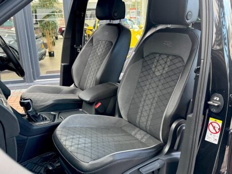 Volkswagen Tiguan R-LINE EDITION TSI DSG 2