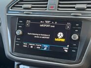 Volkswagen Tiguan R-LINE EDITION TSI DSG 47