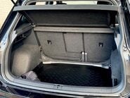 Volkswagen Tiguan R-LINE EDITION TSI DSG 37