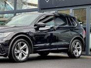 Volkswagen Tiguan R-LINE EDITION TSI DSG 35