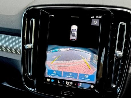 Volvo XC40 B3 PLUS MHEV 21