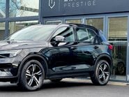 Volvo XC40 B3 PLUS MHEV 28