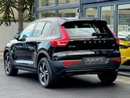 Volvo XC40 B3 PLUS MHEV 38