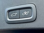 Volvo XC40 B3 PLUS MHEV 44