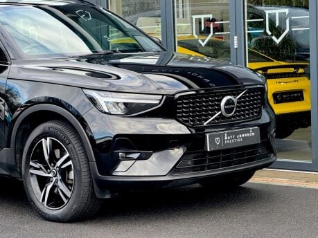 Volvo XC40 B3 PLUS MHEV 3