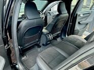 Volvo XC40 B3 PLUS MHEV 37