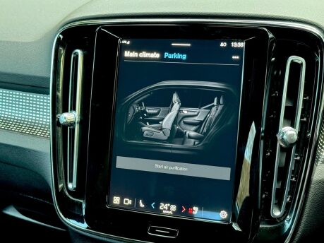 Volvo XC40 B3 PLUS MHEV 16