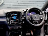 Volvo XC40 B3 PLUS MHEV 4