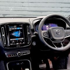 Volvo XC40 B3 PLUS MHEV 3