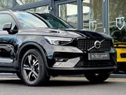 Volvo XC40 B3 PLUS MHEV 11